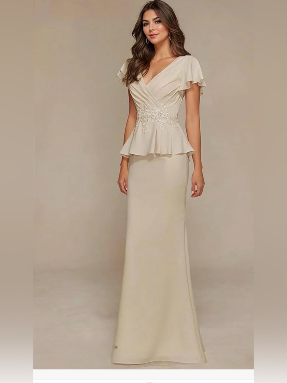 ✨ MGNY Madeline Gardner Formal Gown Size 10 Champagne Beaded Lace ✨
